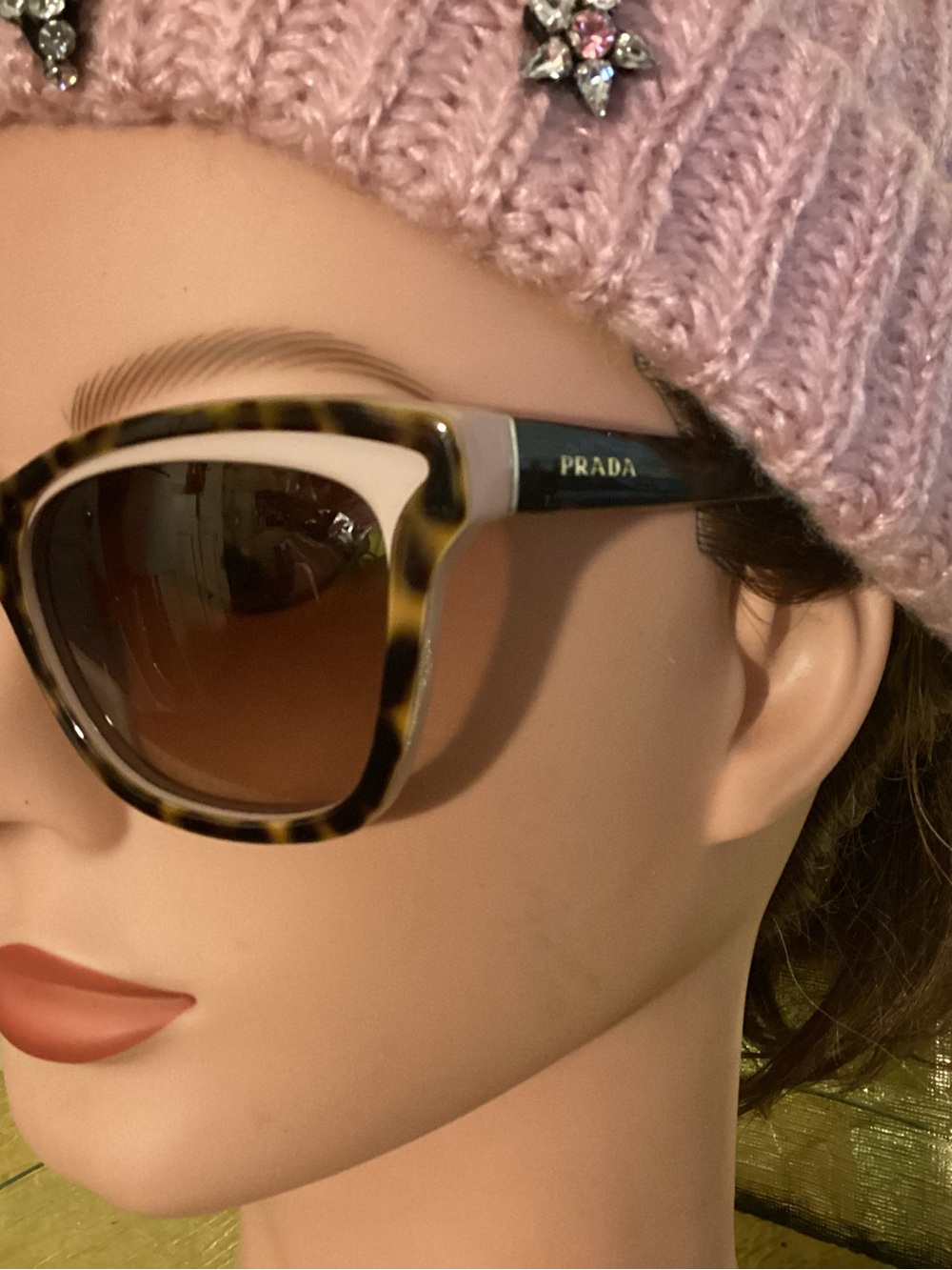 Retro cat eye charm Taylor Swift in Prada PR16PS Malizy 54mm